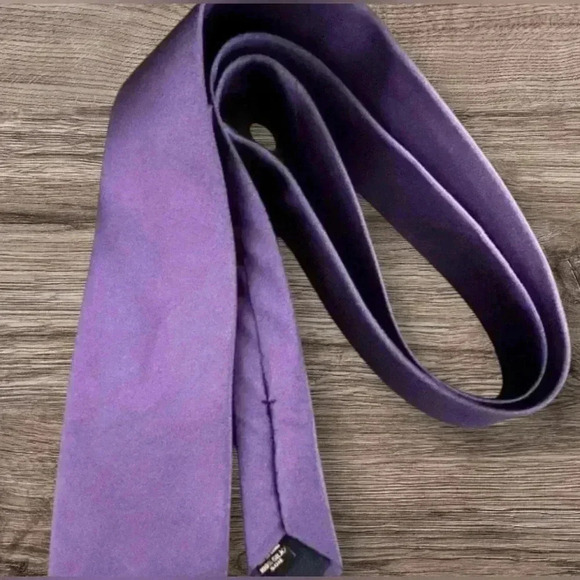✅Men’s MICHAEL KORS  Purple Neck Tie - Picture 1 of 10